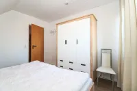 Modernisierte Ferienwohnung im Obergeschoss für bis zu 2 Personen