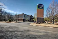 Magnolia Inn and Suites Olive Branch Hotels near ALDI