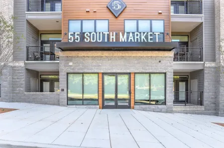 Modern Kitchen and Secured Parking - Stylish Mountain Getaway