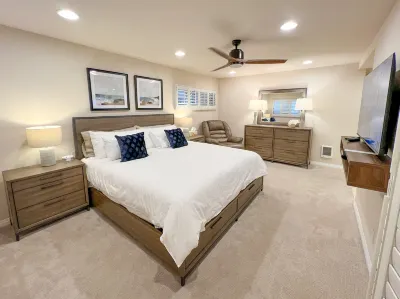 Oceanfront Condo with Panoramic Views - Spectacular Coastal Retreat Fletcher Cove Community Center 주변 호텔