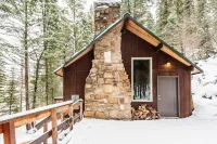 2 Bdrm w/Loft Walk to Ski Run Hot Tub Fireplace