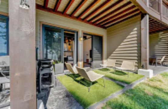 Charming Retreat with Pool Access and Patio Grill - Cozy Mountain Escape Hotels in Kings Beach