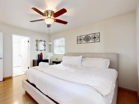 Beachside Dream - Near Abbot Kinney Blvd, Muscle Beach & Santa Monica Pier