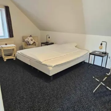 Bed and Breakfast Phønix