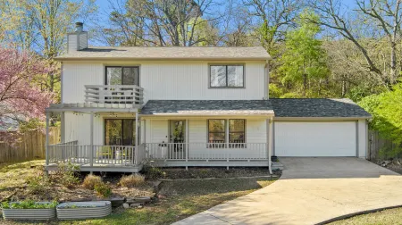 Cedar Sauna and Cozy Outdoor Retreat - Charming Oasis