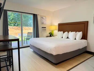 The Spot Các khách sạn gần Departure Bay