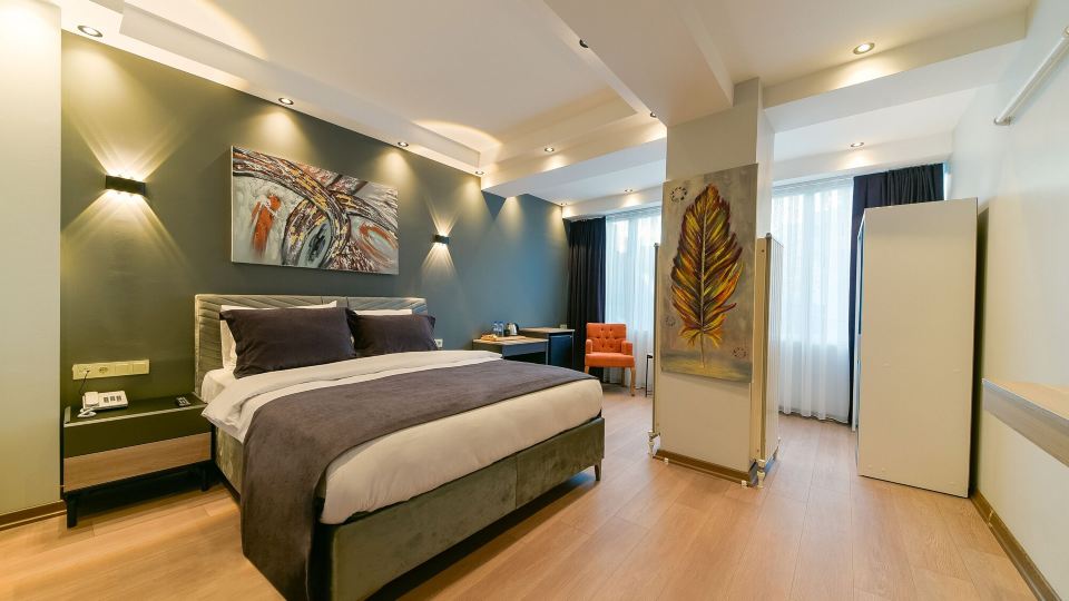 Rise Inn Hotel