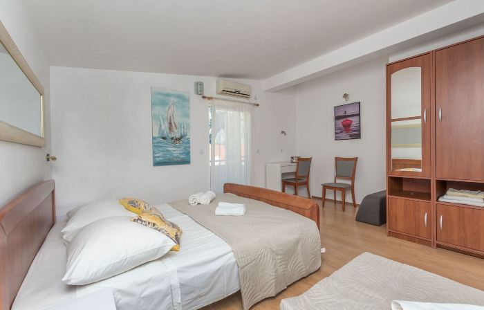 Apartment Goge