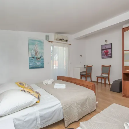Apartment Goge Отели в г. Омиш