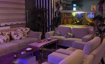 Dimet Park Hotel