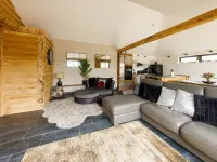 Rural Lodge Retreat with Hot Tub Hotels in Chichester