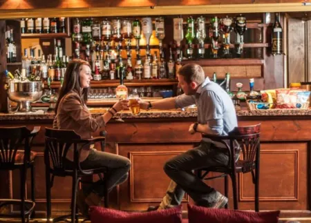 The Manor Hotel Отели в г. Лланфиейнджел Кумду вит Булч энд Катедин