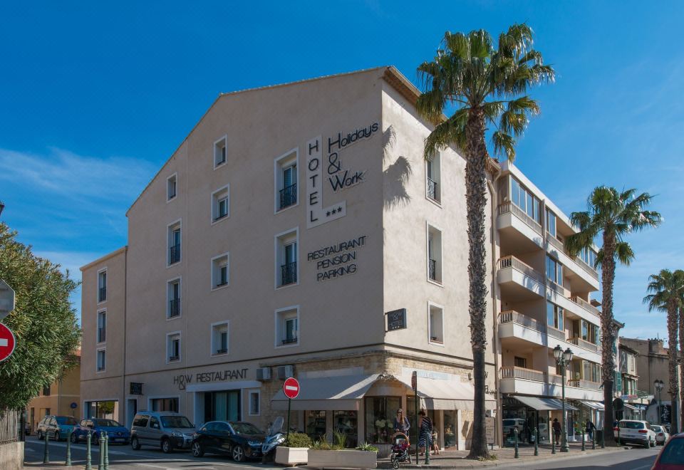 hotel overview picture