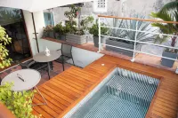 Hotel Boutique Casona del Colegio - Bathtub
