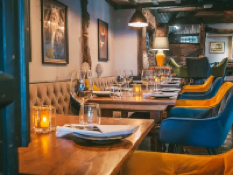 Rose & Crown Inn Hotels in Knutsford