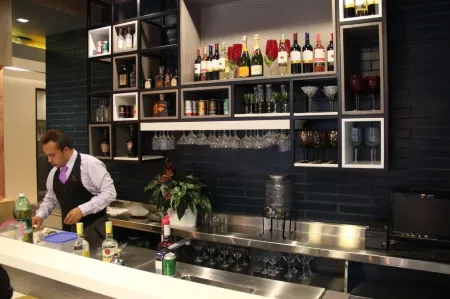 Apartamentos Facile Отели рядом с достопримечательностью «Biblioteca Pública Virgilio Barco»