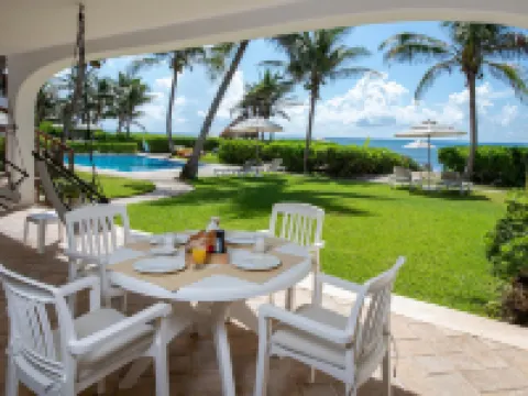 Las Villas Akumal Hotels in Akumal