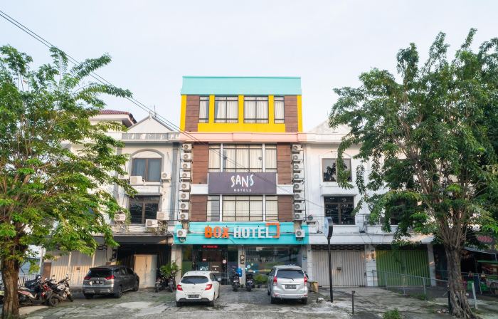 Sans Hotel Kupang Indah Surabaya by RedDoorz
