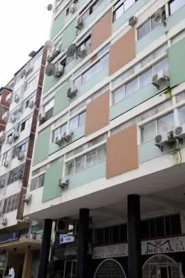 Hotel Ritz Capital Hotels near Art Gallery