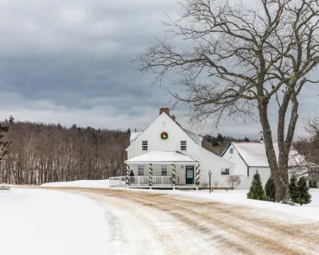 The Hermitage Inn Vermont Hotels in Dover