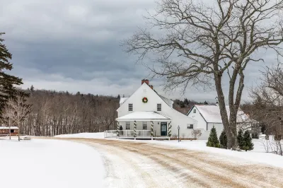 The Hermitage Inn Vermont Отели рядом с достопримечательностью «Mount Snow Resort»
