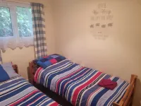 Villa Sleeps 4 with Free Parking Hotels in Camelford