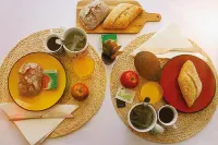 Private House Only for You 145 - 8Min HistoricCenter Hotels in Mafamude