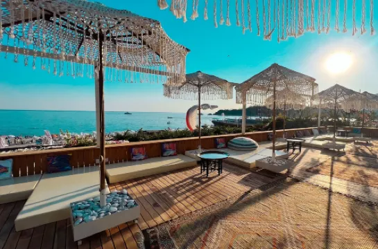 Oyster Residences - Adult Only