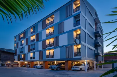 Plaai Play Hotel Отели в г. Мыанг Районг