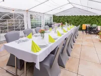 Qubus Hotel Zielona Góra Các khách sạn ở Zielona Gora