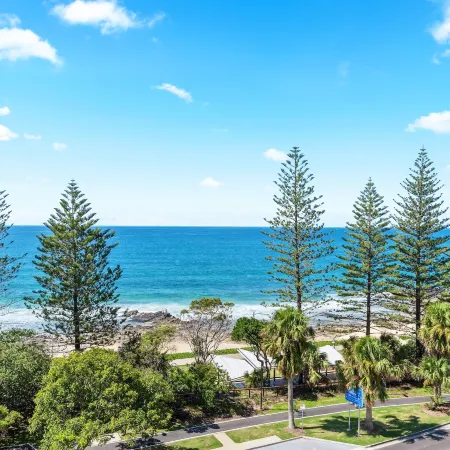 Windward Apartments
