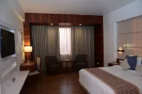 Viraj Sarovar Portico