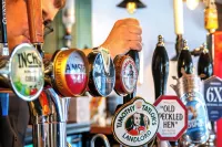 The Old Pheasant Hotel - bar