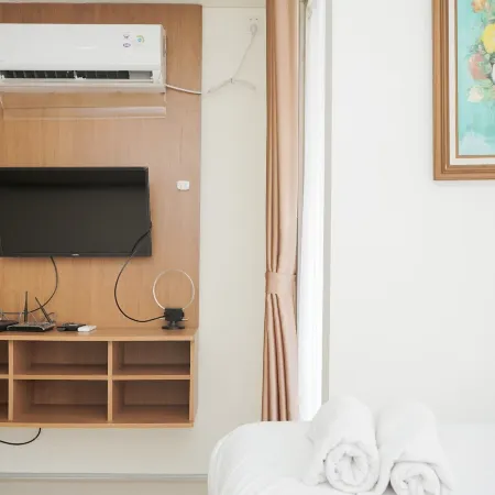 Comfortable and Minimalist Studio at Tuscany Residences Apartment
