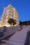 Sky Way Skk Luxury Apartments Hotel a 