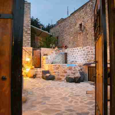 Dandy Villas Tower-Built in 17th Century Hotel Exterior
