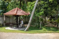 SurfBayVilla Hotel a Dikwella