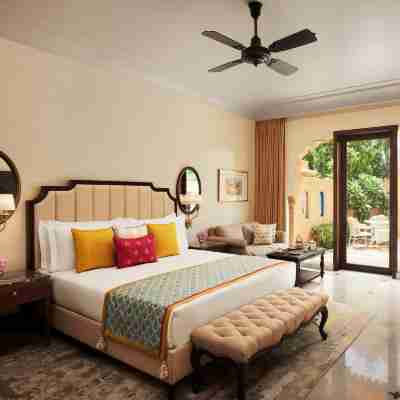 SMS Hotel Rooms