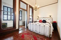 Hotel Havana Hotels in San Antonio