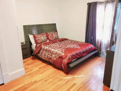 Upscaled Home in a Quiet Neighborhood Hotel in zona Paramount Theater