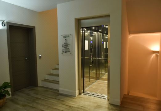 호텔 폼페이 비 그린