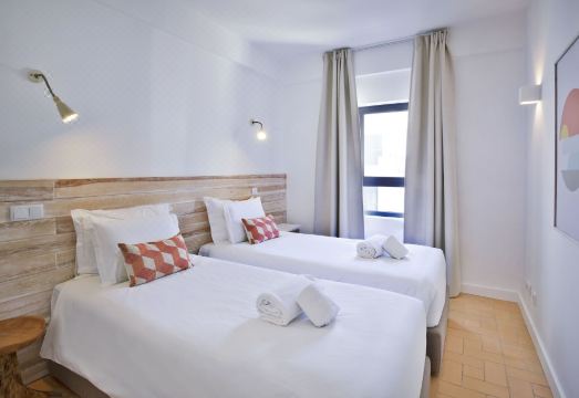 더 솔티 로지 야경