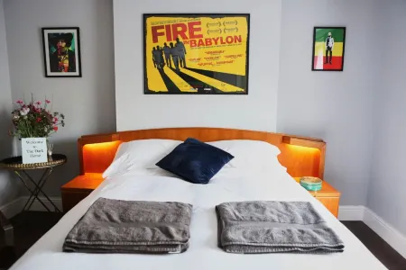 The Dark Horse Pub Отели в г. Олдленд Коммон