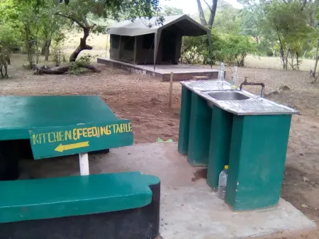 Naumba Camp Site Отели в г. Itezi-Tezi