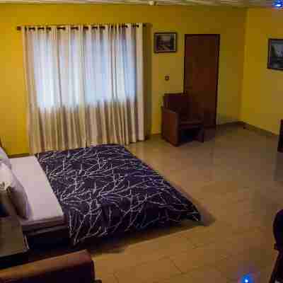 Lamia Inn Rooms