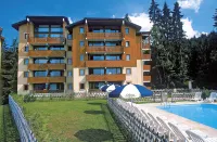 Odalys Le Buet Residence - Pools