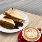 Quest Kelvin Grove - Breakfast