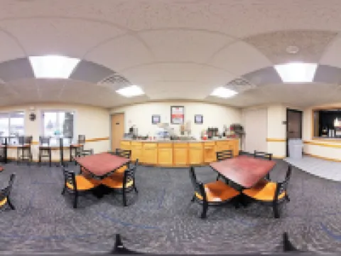 Coratel Inn & Suites by Jasper River Falls リバー・フォールズのホテル