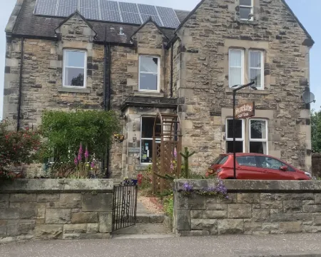 Dunclutha Guest House Hotels in Leven