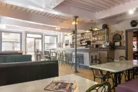 Hotel le Bourgogne Hotels in Louhans